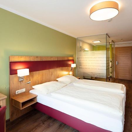 Ferienhotel Herzog Neumarkt am Wallersee Εξωτερικό φωτογραφία