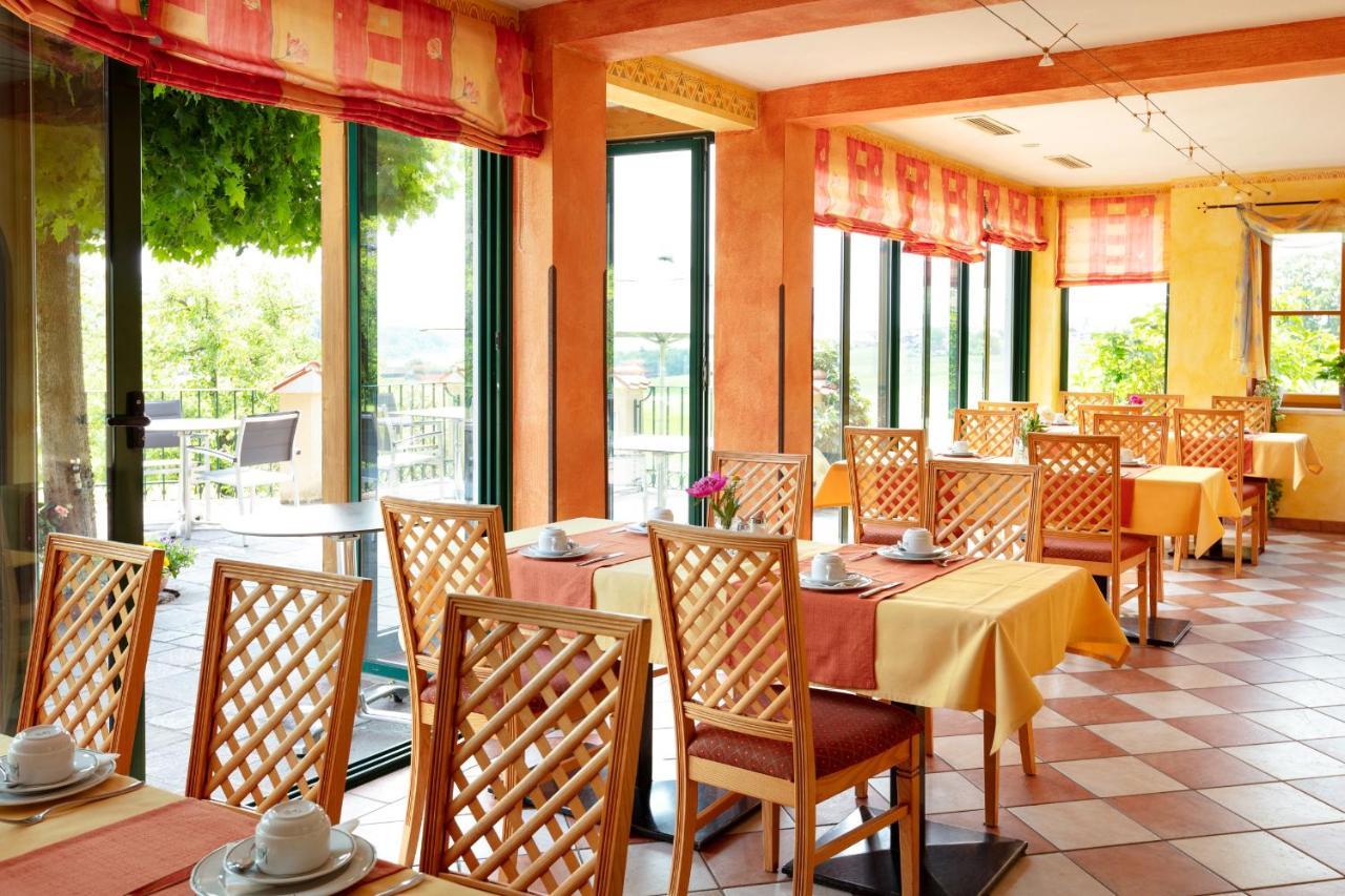 Ferienhotel Herzog Neumarkt am Wallersee Εξωτερικό φωτογραφία